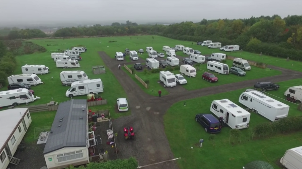 Noahs-Ark-Caravan-Park-Site-600x337
